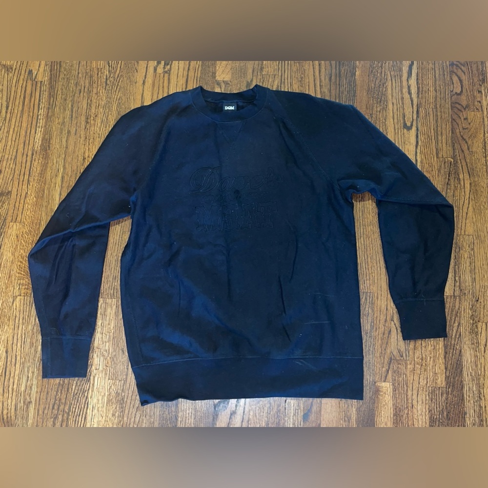 Dave’s quality meat DQM New York size large crewneck